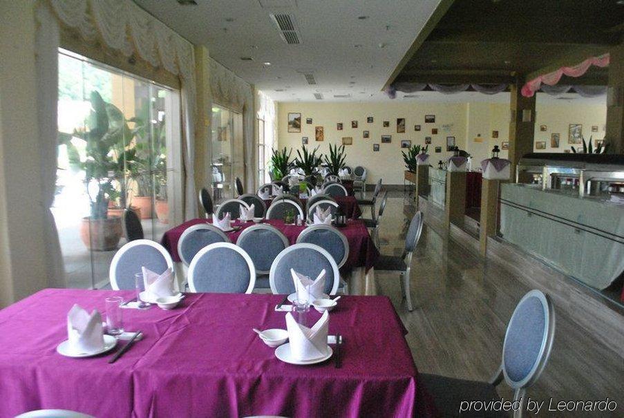 Grand River Resort Hotel Guangzhou Restaurant foto